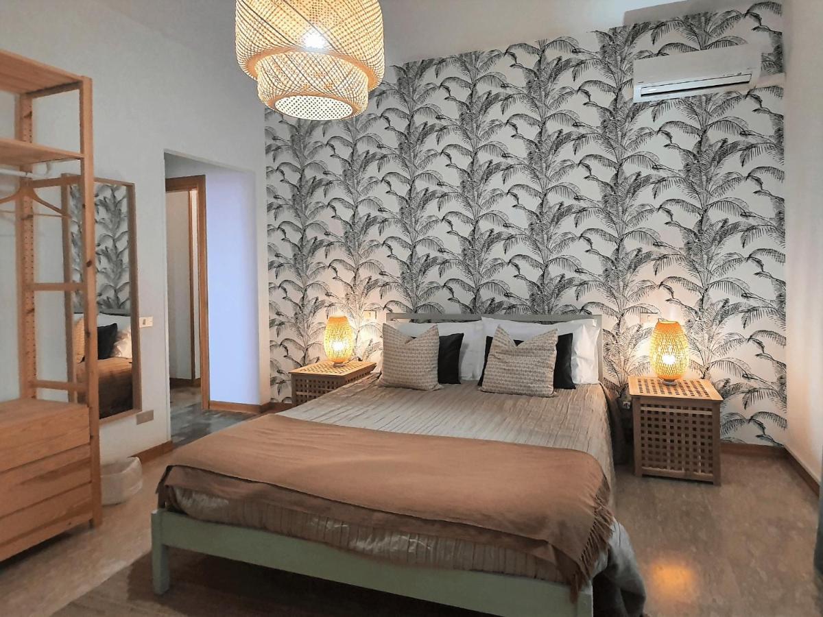 Villa Rosa - Sperlonga Vertice Rooms Kültér fotó